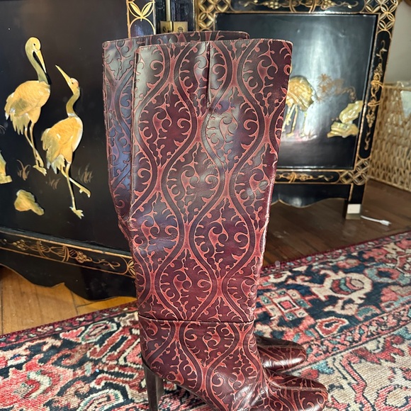 Vintage DKNY Brown Patterned Knee-High Boots - Picture 4 of 11